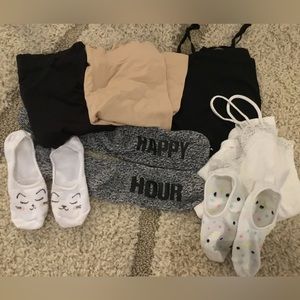 Lot of women’s basics, OS